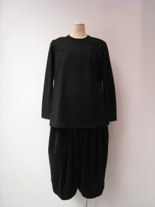 コムコム : Ｔシャツ ￥34100