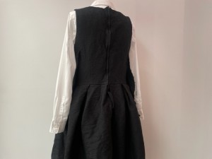 コムコム : ジャンパースカート ¥107800 コムコム : ジャンパースカート ¥107800