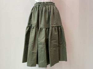 tao : スカート ￥66000