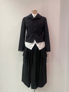 コムコム : ジャケット ￥101200 