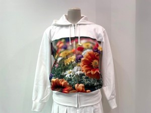 コムコム : Tシャツ ¥44000 コムコム : Tシャツ ¥44000