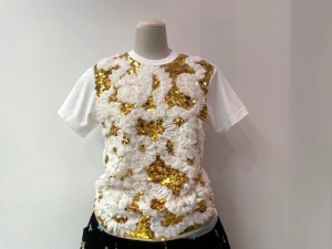 tao : Tシャツ ¥37400 tao : Tシャツ ¥37400