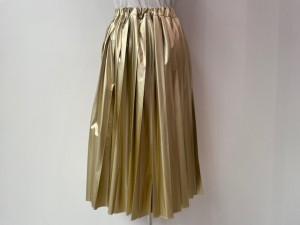 tao : スカート ¥69300 tao : スカート ¥69300