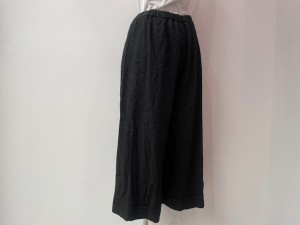コムコム : パンツ ¥42900 コムコム : パンツ ¥42900