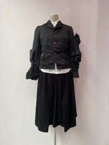 コムコム : ジャケット ￥143000