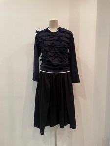 コムコム : Tシャツ ¥44000 コムコム : Tシャツ ¥44000